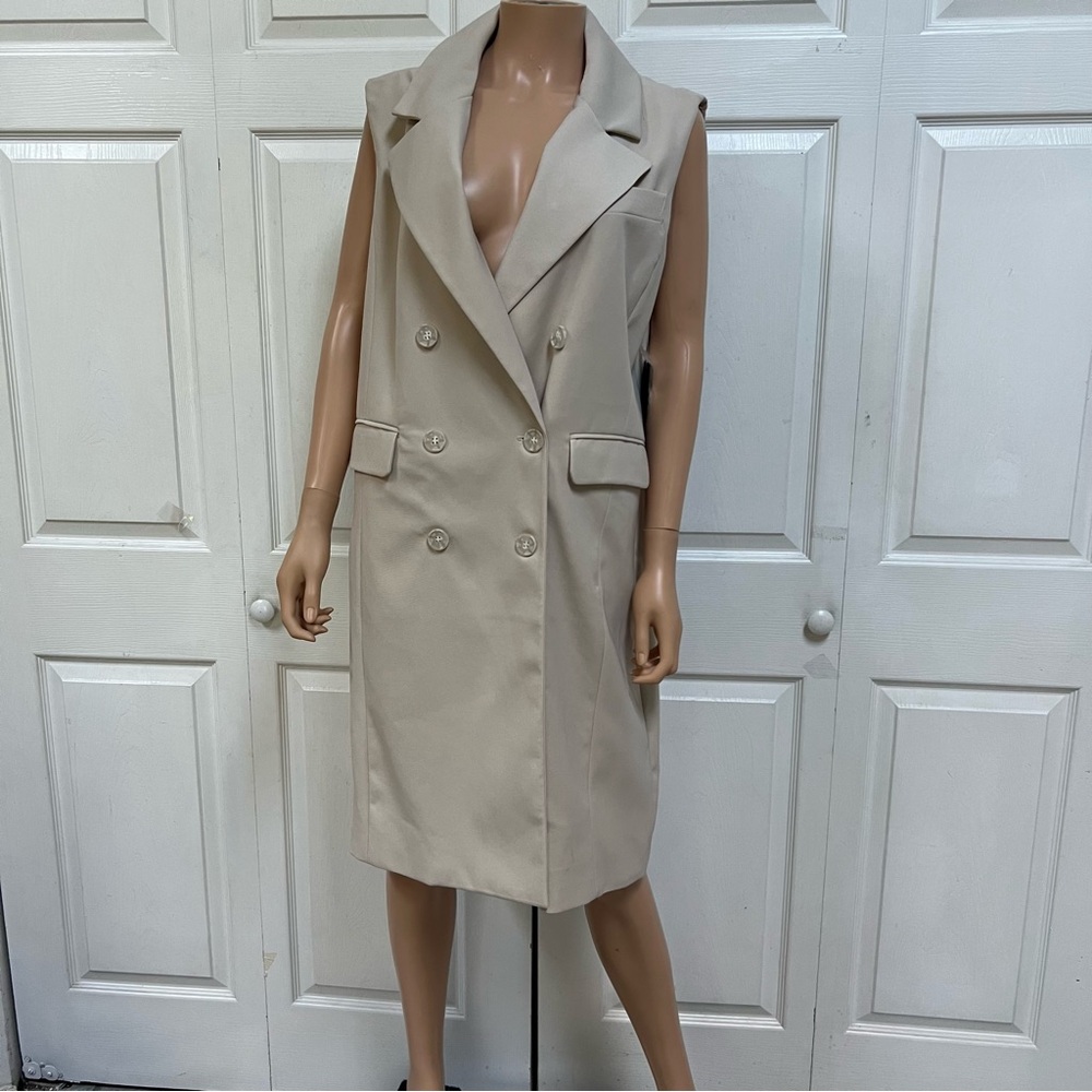 Bagatelle Cream Vest Dress Lined Double Breasted Size Large